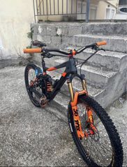 Downhill - Enduro - Trail Cube 2018 c62 race action team