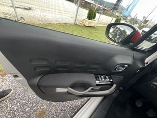 Citroen C3 2018 1.2 PURETECH 82 FEEL-thumb-32