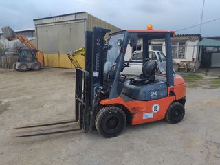 Toyota 2000 7FDF25-thumb-1