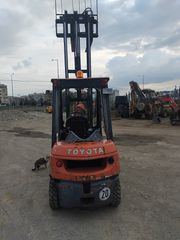 Toyota 2000 7FDF25-thumb-2