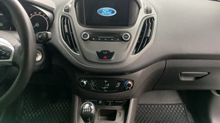 Ford Transit Courier 2022-thumb-12