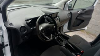 Ford Transit Courier 2022-thumb-19