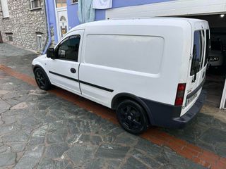 Opel Combo 2005 CDTI DIESEL 1.7-thumb-8