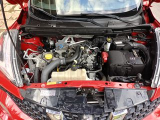 Nissan Juke 2018 1200CC-thumb-18