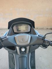 Yamaha NMAX 2022-thumb-3