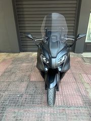 Yamaha TMAX 560 2022-thumb-1