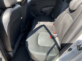 Hyundai i 10 2013 Λίγα χιλιόμετρα Πολύ καθαρό-thumb-9