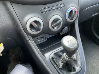 Hyundai i 10 2013 Λίγα χιλιόμετρα Πολύ καθαρό-thumb-12