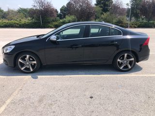 Volvo S60 2012 D2 R-desing