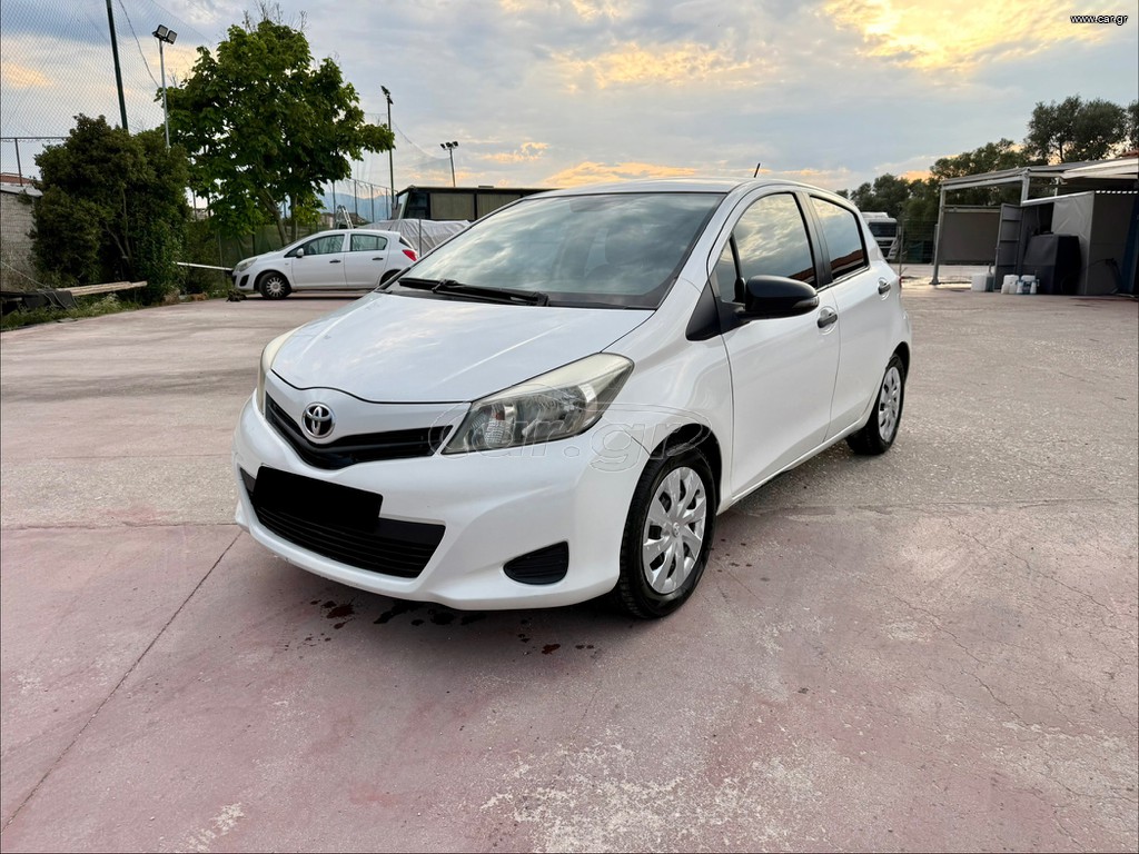 Toyota Yaris 2012 1.33 Dual VVT-i (99 Hp)