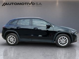 Mercedes-Benz GLA 180 2021 GLA 180D - 3 ΧΡΟΝΙΑ ΕΓΓΥΗΣΗ-thumb-6
