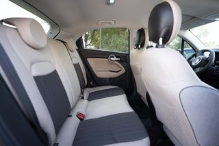 Fiat 500X 2016 LOUNGE-thumb-19