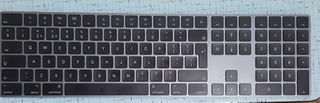 ΠΛΗΚΤΡΟΛΟΓΙΟ APPLE MAGIC KEYBOARD - MODEL A1843 - ΑΓΓΛΙΚΟ - BLUETOOTH - ΕΠΑΝΑΦΟΡΤΙΖΟΜΕΝΟ