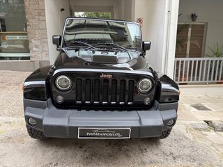 Jeep Wrangler 2017-thumb-1