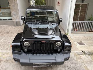 Jeep Wrangler 2017-thumb-2