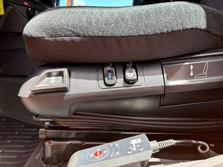 Ανατροπή Mercedes-Benz 2014 Antos 1830 **4m μεταξόνιο**-thumb-11