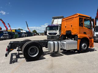 Ανατροπή Mercedes-Benz 2014 Antos 1830 **4m μεταξόνιο**-thumb-7