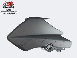 ΔΕΞΙ FAIRING X MAX 250/400 (14'-17')