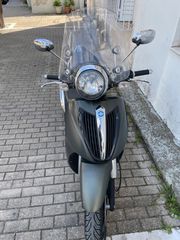 Piaggio Carnaby 300 2012-thumb-4
