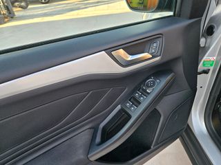 Ford Focus 2020 Cool&connected-thumb-8