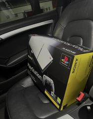 PlayStation 5 limited edition-thumb-1