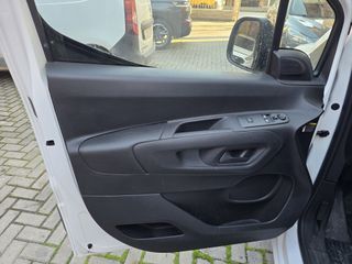 Toyota PROACE CITY 2021 1.5Dmaister-thumb-12