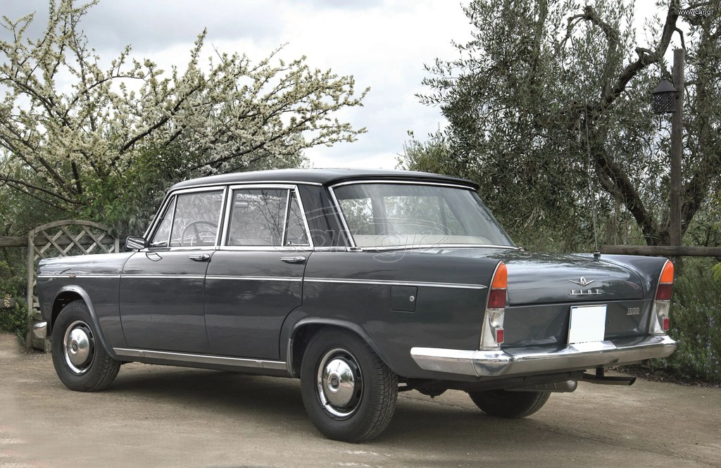 Fiat 1800 σήμα