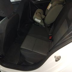 Volkswagen Golf 2016-thumb-15