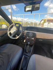 Lancia Ypsilon 2000-thumb-4