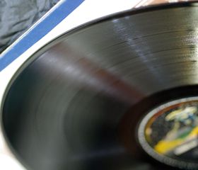 DIRE STRAITS - COMMUNIQUE-thumb-10
