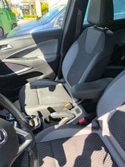 Opel Crossland X 2018-thumb-6