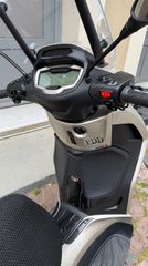 Piaggio Beverly 400 2025 400 HPE-thumb-7