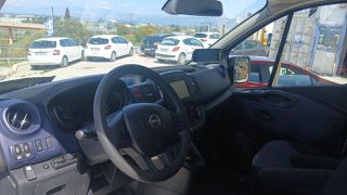 Κλούβα Opel 2019 vivaro-thumb-10