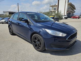 Ford Focus 2018-thumb-2
