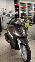 Piaggio Beverly 300i 2016-thumb-1