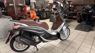 Piaggio Beverly 300i 2016-thumb-4