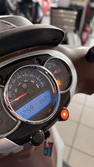 Piaggio Beverly 300i 2016-thumb-5