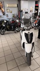 Piaggio Carnaby 300 2012-thumb-1