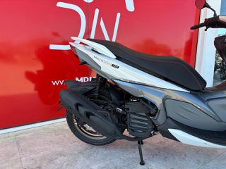 Malaguti Madison 125 2026 ΕΤΟΙΜΟΠΑΡΑΔΟΤΟ!-thumb-4