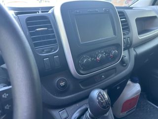 Renault Trafic 2019 NAVI KLIMA-thumb-10