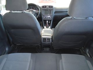 Volkswagen Golf 2011 AUTOMATIC 1.6-thumb-4