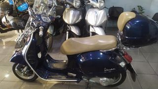 Vespa GTS 300 2017 SUPER-thumb-2