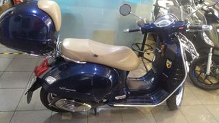 Vespa GTS 300 2017 SUPER-thumb-3
