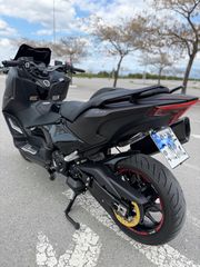 Yamaha TMAX 560 Tech Max 2024 YAMAHA TMAX 560 TECHMAX DARK MAGMA-thumb-6