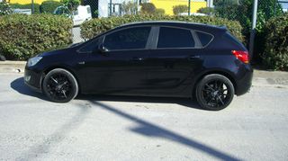 Opel Astra 2011 1,4 TURBO 140HP-thumb-2