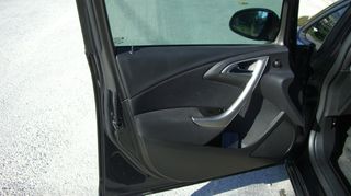 Opel Astra 2011 1,4 TURBO 140HP-thumb-15