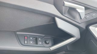 Audi A3 2025 SB Comfort 30 TFSI Hybrid S tronic-thumb-24