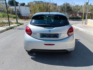 Peugeot 208 2018-thumb-6