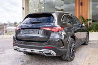 Mercedes-Benz GLC 300 2023 DE 4MATIC AMG Line-thumb-7