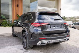 Mercedes-Benz GLC 300 2023 DE 4MATIC AMG Line-thumb-5